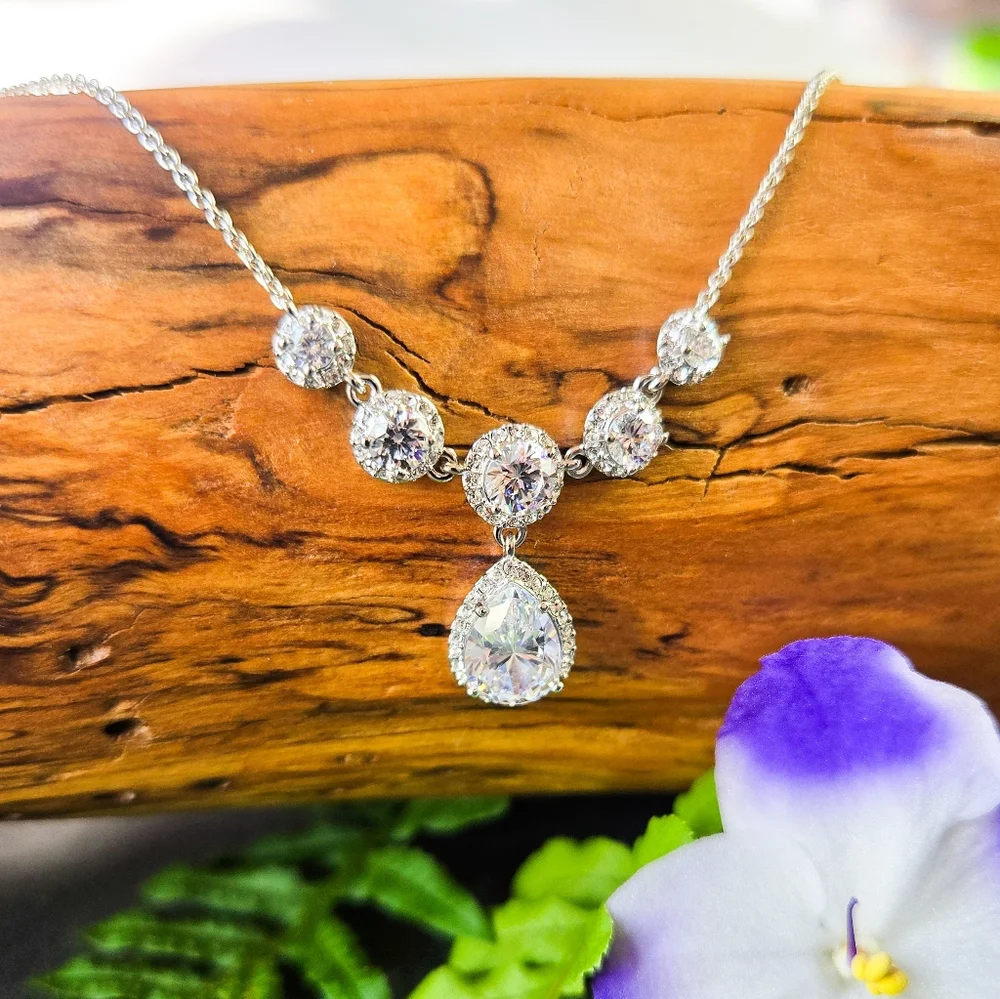 NWT Nadri Pear Drop Crystal and Rhodium Necklace